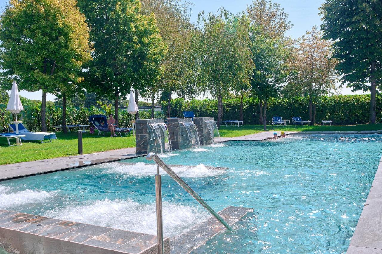 Hotel Terme Belsoggiorno อาบาโนแตร์เม ภายนอก รูปภาพ