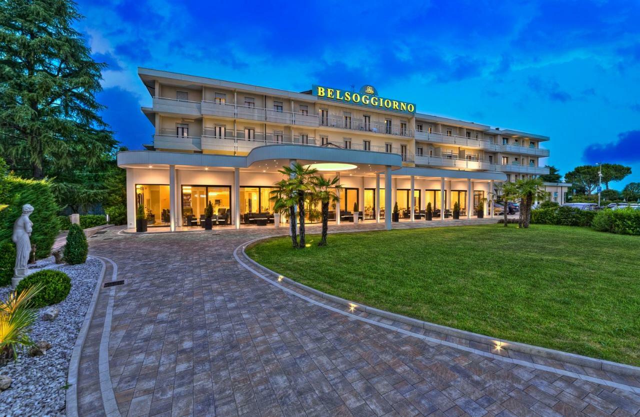 Hotel Terme Belsoggiorno อาบาโนแตร์เม ภายนอก รูปภาพ