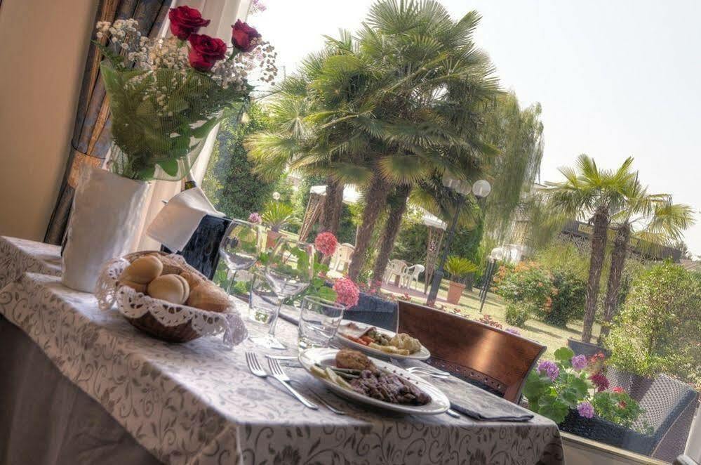 Hotel Terme Belsoggiorno อาบาโนแตร์เม ภายนอก รูปภาพ